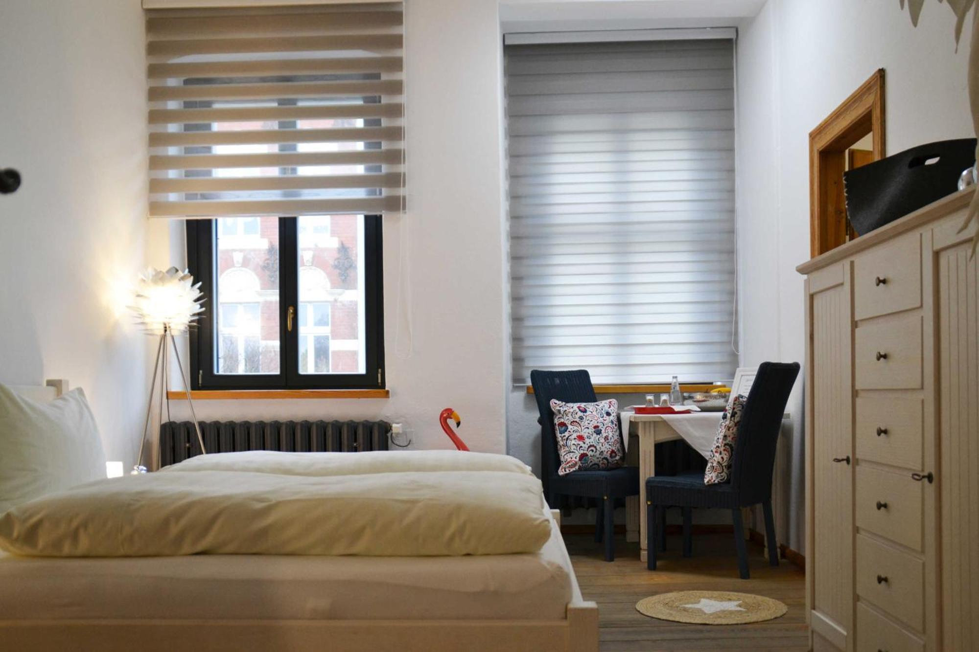 Hermann Hotel Bar กูเบน ภายนอก รูปภาพ